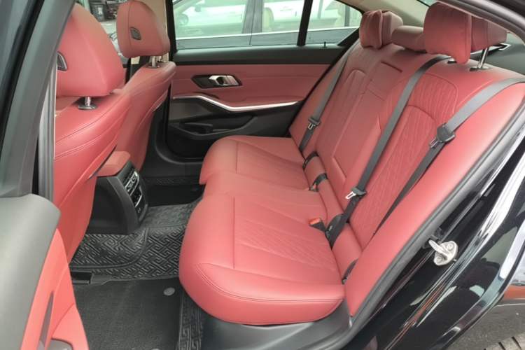 Used BMW i3 2022 eDrive 35 L Left Rear Seat
