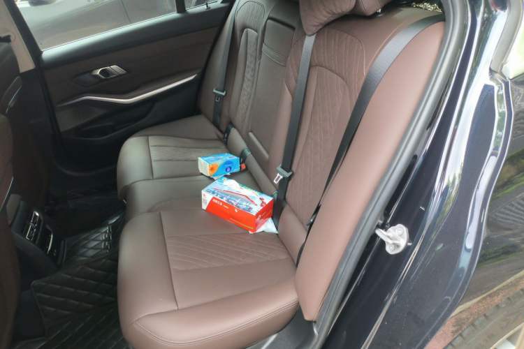 Used BMW i3 2022 eDrive 35 L Left Rear Seat
