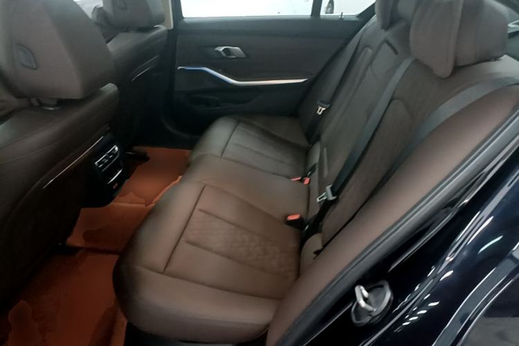 Used BMW i3 2022 eDrive 35 L Left Rear Seat