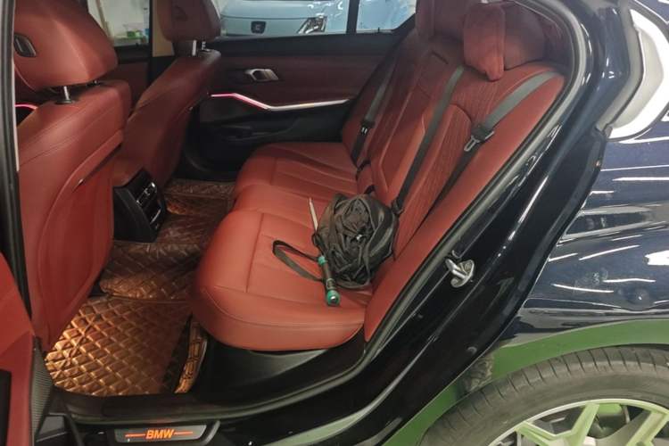 Used BMW i3 2022 eDrive 35 L Left Rear Seat
