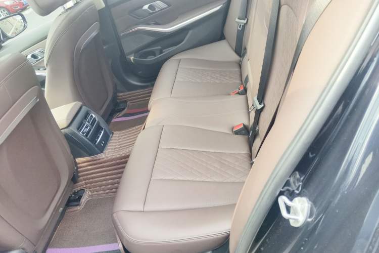 Used BMW i3 2022 eDrive 35 L Left Rear Seat