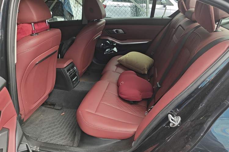 Used BMW i3 2022 eDrive 35 L Left Rear Seat