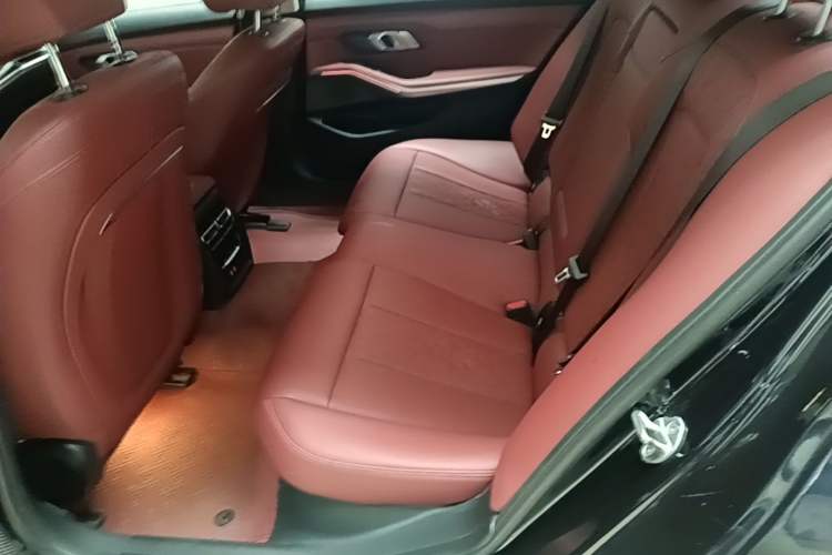 Used BMW i3 2022 eDrive 35 L Left Rear Seat