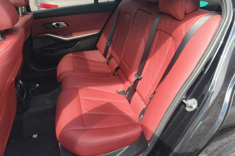 Used BMW i3 2022 eDrive 35 L Left Rear Seat