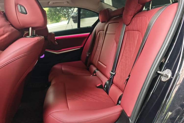 Used BMW i3 2022 eDrive 35 L Left Rear Seat
