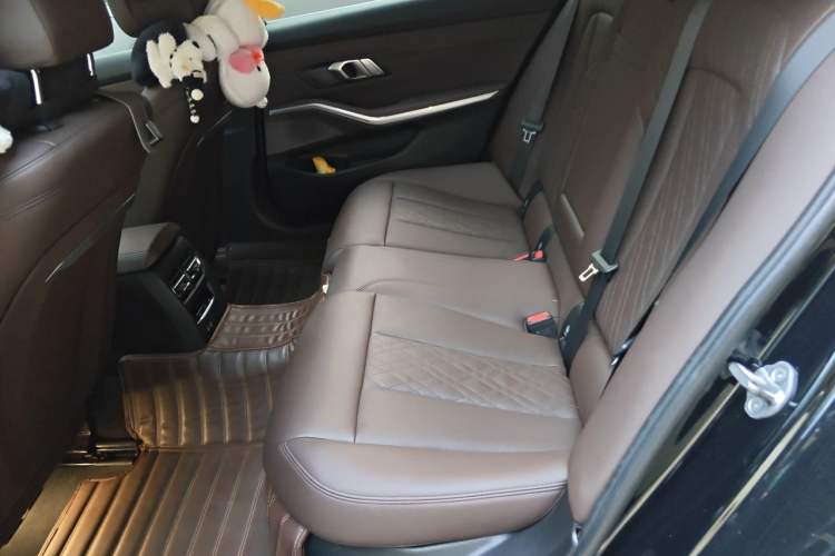 Used BMW i3 2022 eDrive 35 L Left Rear Seat