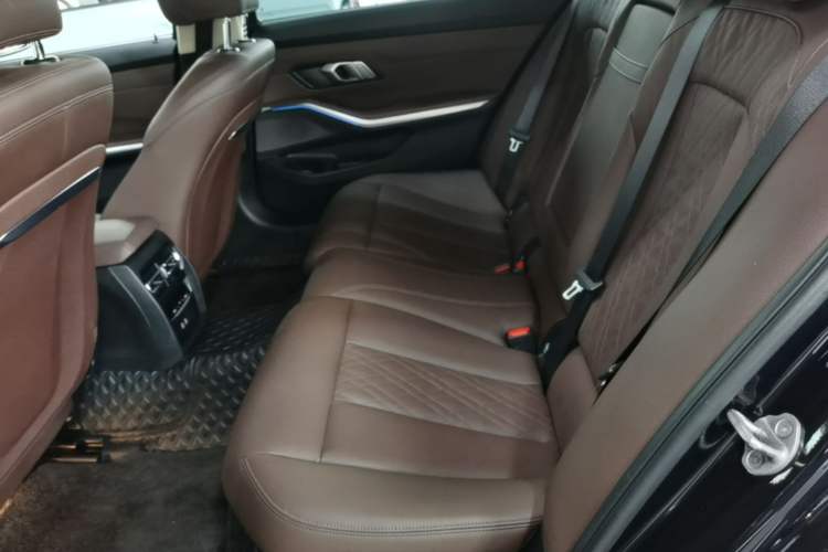 Used BMW i3 2022 eDrive 35 L Left Rear Seat