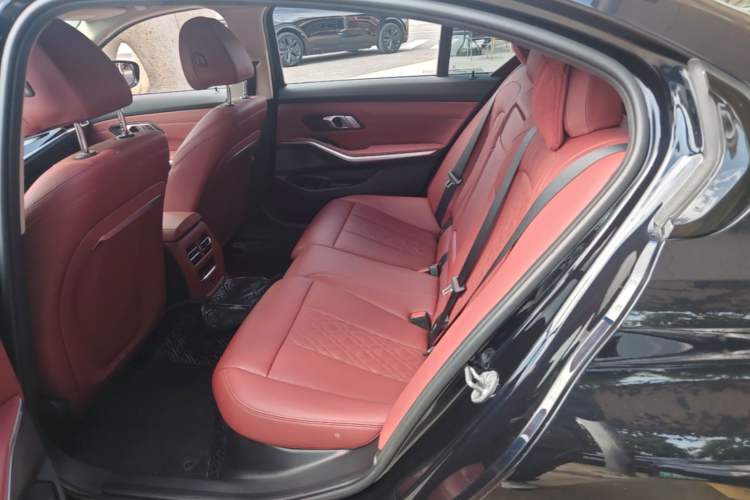 Used BMW i3 2022 eDrive 35 L Left Rear Seat