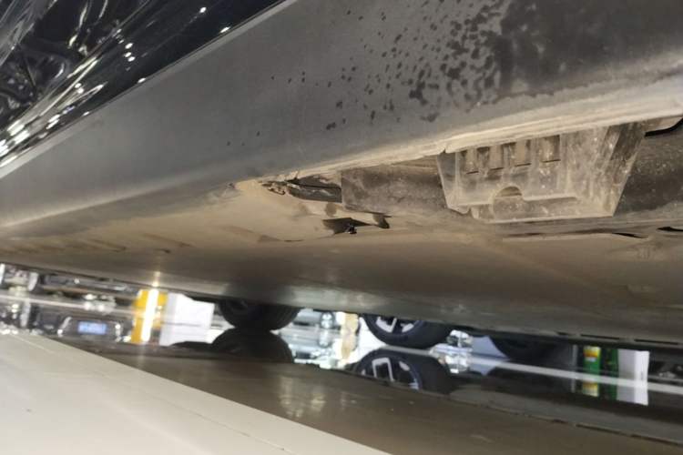 Used BMW i3 2022 eDrive 35 L Left Side Sill