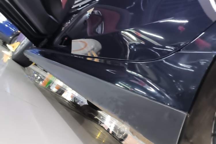 Used BMW i3 2022 eDrive 35 L Left Side Sill