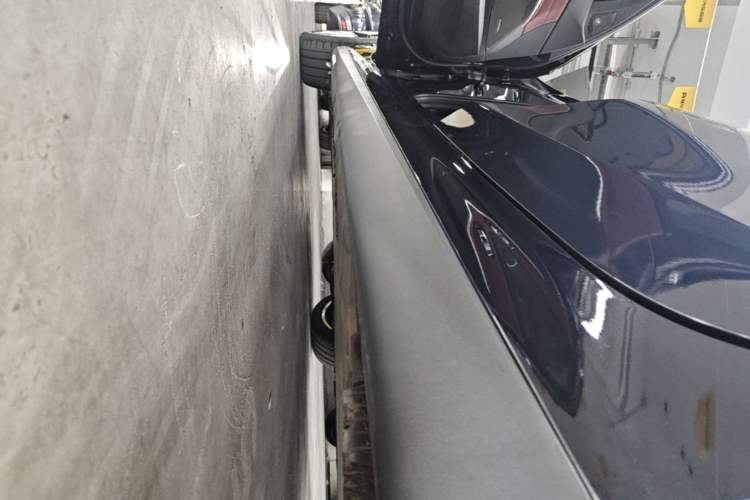 Used BMW i3 2022 eDrive 35 L Left Side Sill