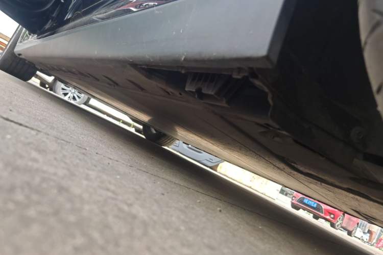 Used BMW i3 2022 eDrive 35 L Left Side Sill