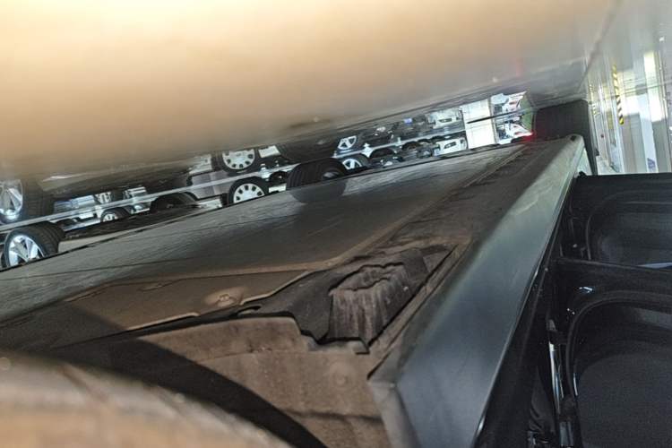 Used BMW i3 2022 eDrive 35 L Left Side Sill