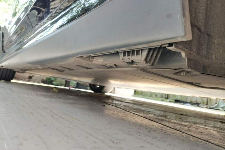 Used BMW i3 2022 eDrive 35 L Left Side Sill