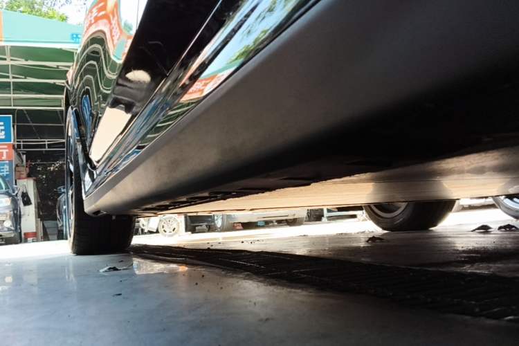 Used BMW i3 2022 eDrive 35 L Left Side Sill