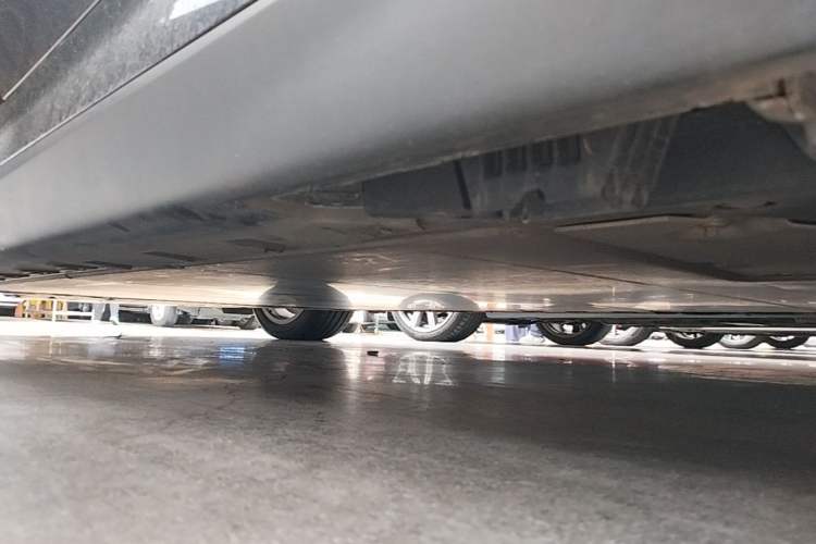 Used BMW i3 2022 eDrive 35 L Left Side Sill