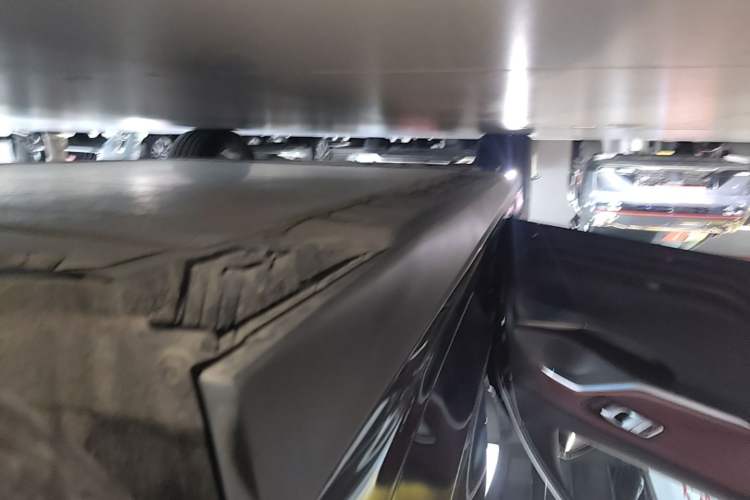 Used BMW i3 2022 eDrive 35 L Left Side Sill