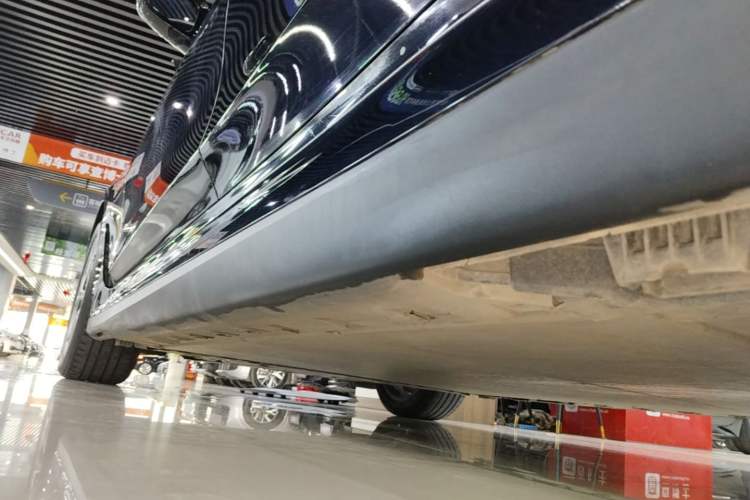 Used BMW i3 2022 eDrive 35 L Left Side Sill