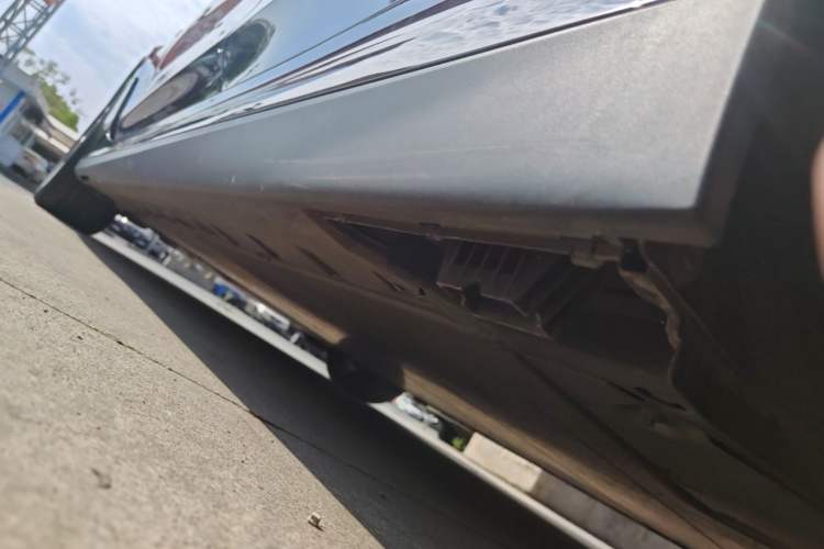 Used BMW i3 2022 eDrive 35 L Left Side Sill