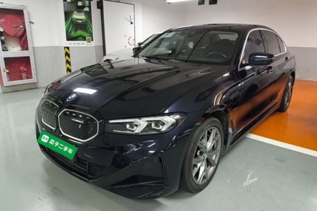 Ojetý BMW i3 2022 eDrive 35 L