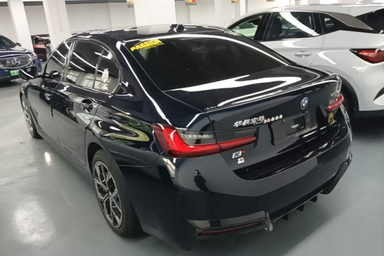 Used BMW i3 2022 eDrive 35 L Rear Left 45 Deg