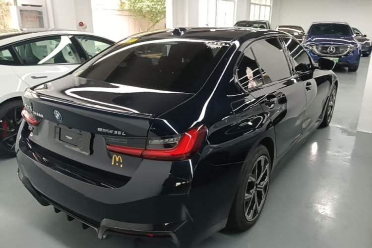 Used BMW i3 2022 eDrive 35 L Rear Right 45 Deg