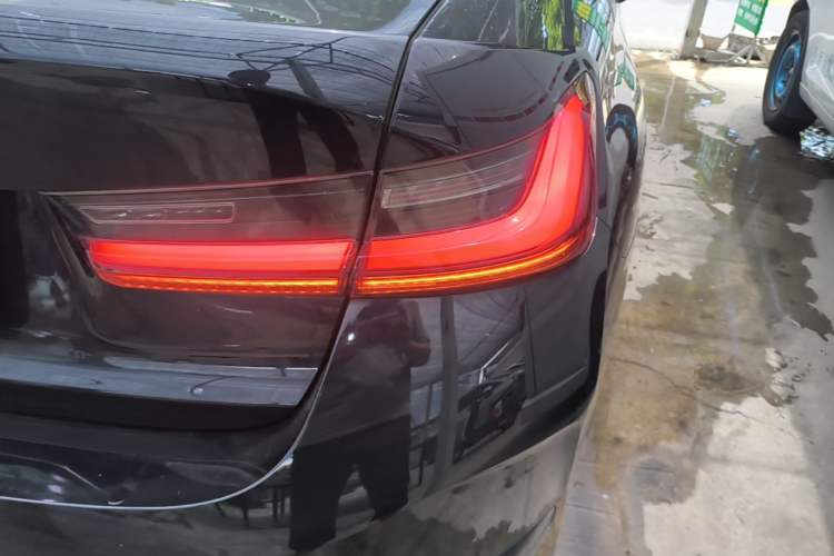 Used BMW i3 2022 eDrive 35 L Right Rear Taillight
