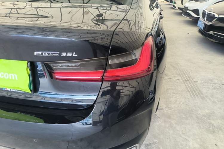 Used BMW i3 2022 eDrive 35 L Right Rear Taillight