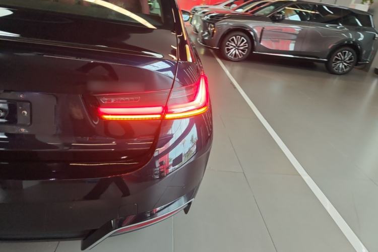 Used BMW i3 2022 eDrive 35 L Right Rear Taillight