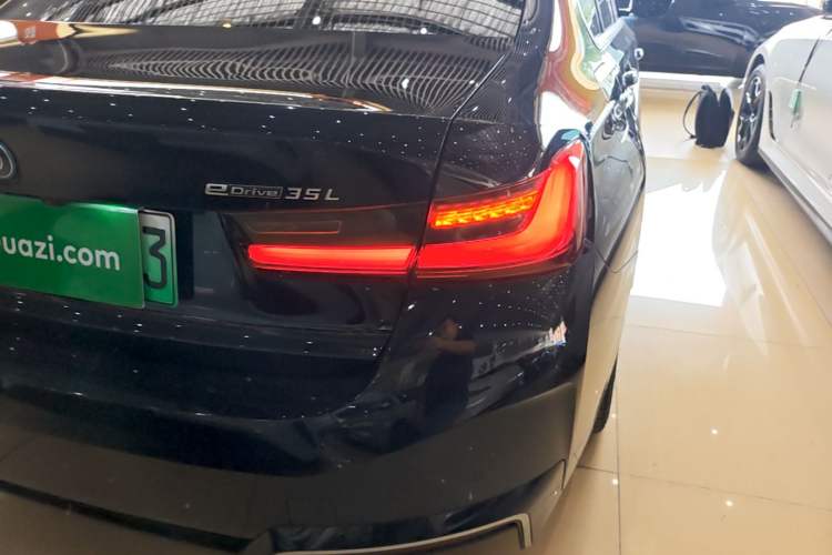 Used BMW i3 2022 eDrive 35 L Right Rear Taillight