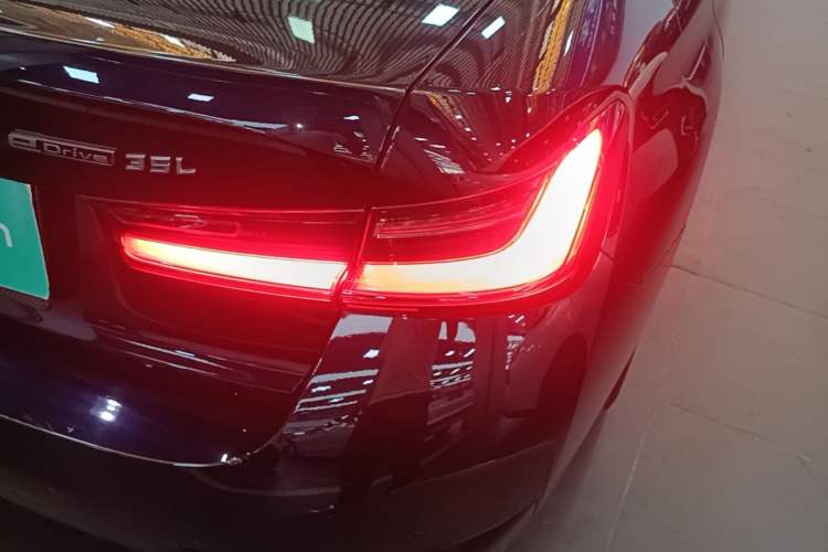 Used BMW i3 2022 eDrive 35 L Right Rear Taillight