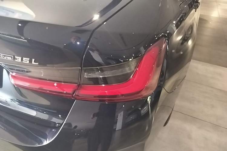 Used BMW i3 2022 eDrive 35 L Right Rear Taillight