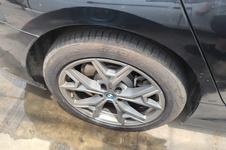 Used BMW i3 2022 eDrive 35 L Right Rear Wheel Hub