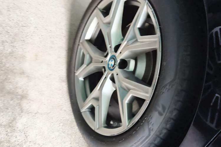 Used BMW i3 2022 eDrive 35 L Right Rear Wheel Hub