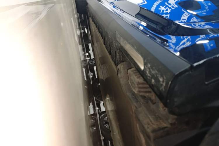 Used BMW i3 2022 eDrive 35 L Right Side Sill