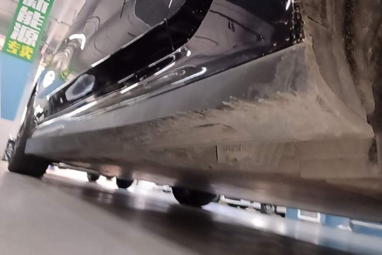 Used BMW i3 2022 eDrive 35 L Right Side Sill