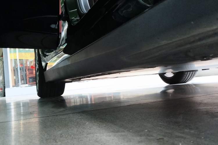 Used BMW i3 2022 eDrive 35 L Right Side Sill