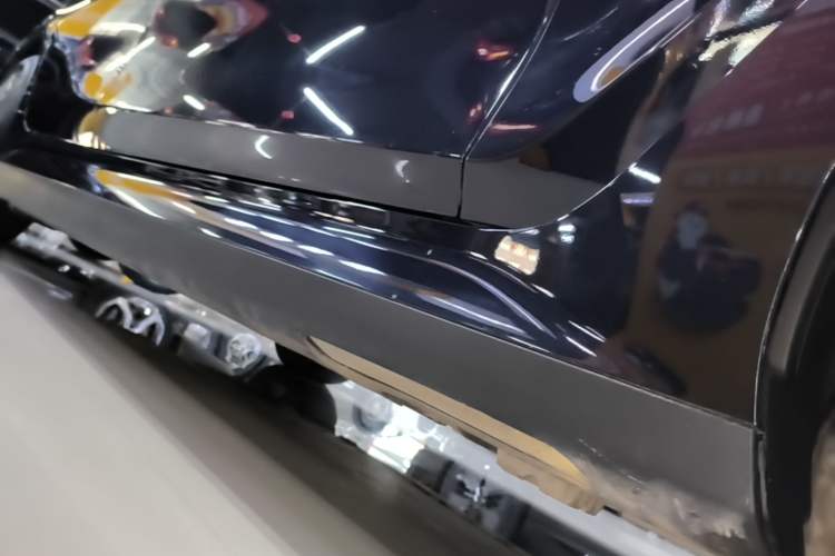 Used BMW i3 2022 eDrive 35 L Right Side Sill