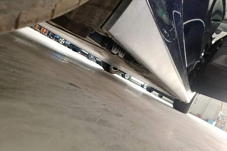 Used BMW i3 2022 eDrive 35 L Right Side Sill