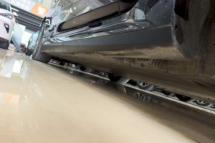 Used BMW i3 2022 eDrive 35 L Right Side Sill
