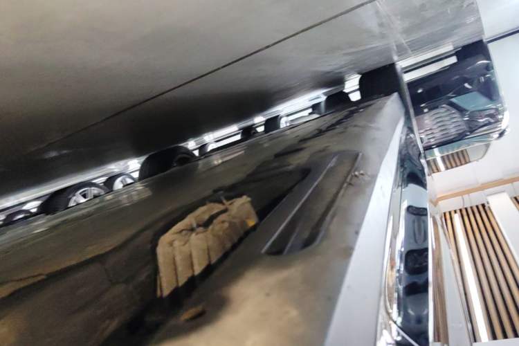 Used BMW i3 2022 eDrive 35 L Right Side Sill
