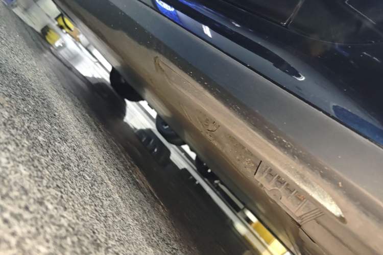 Used BMW i3 2022 eDrive 35 L Right Side Sill