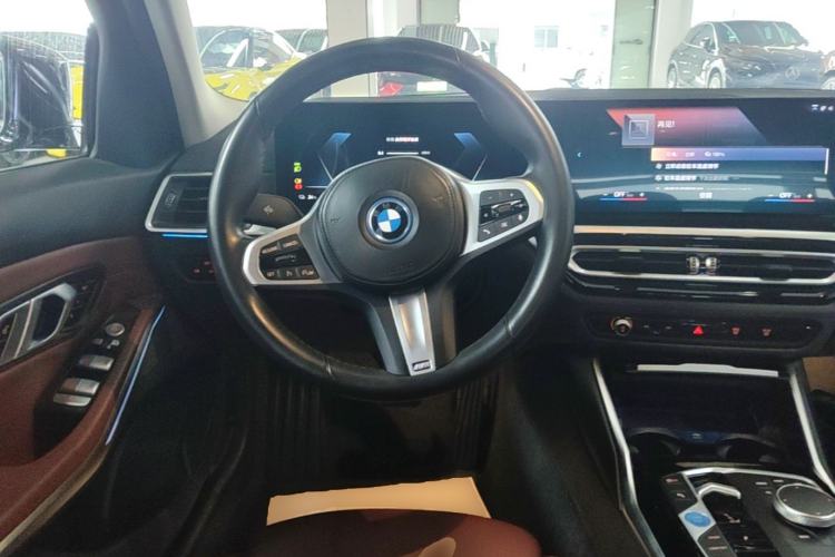 Used BMW i3 2022 eDrive 35 L Steering Wheel