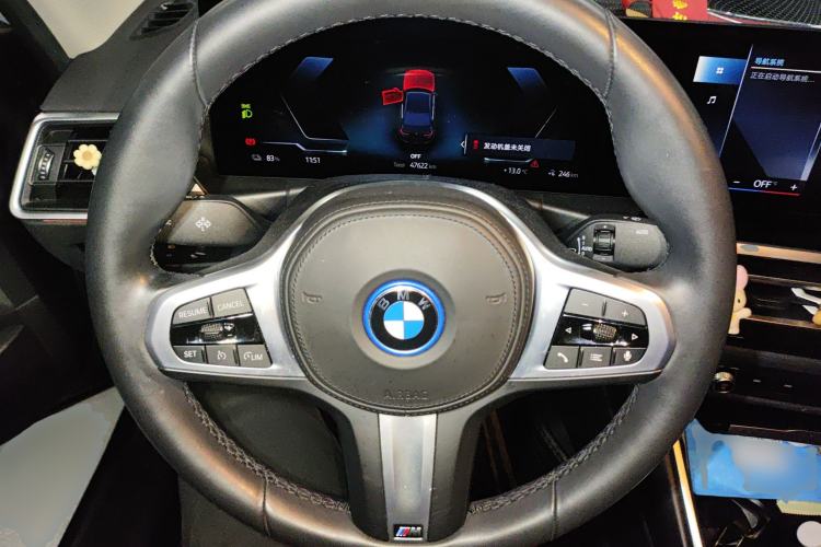 Used BMW i3 2022 eDrive 35 L Steering Wheel
