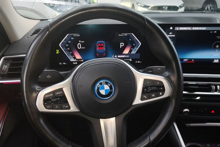 Used BMW i3 2022 eDrive 35 L Steering Wheel