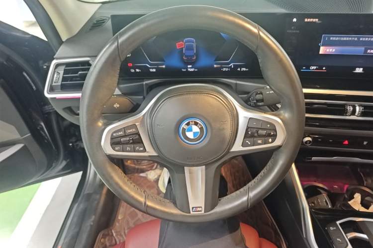 Used BMW i3 2022 eDrive 35 L Steering Wheel