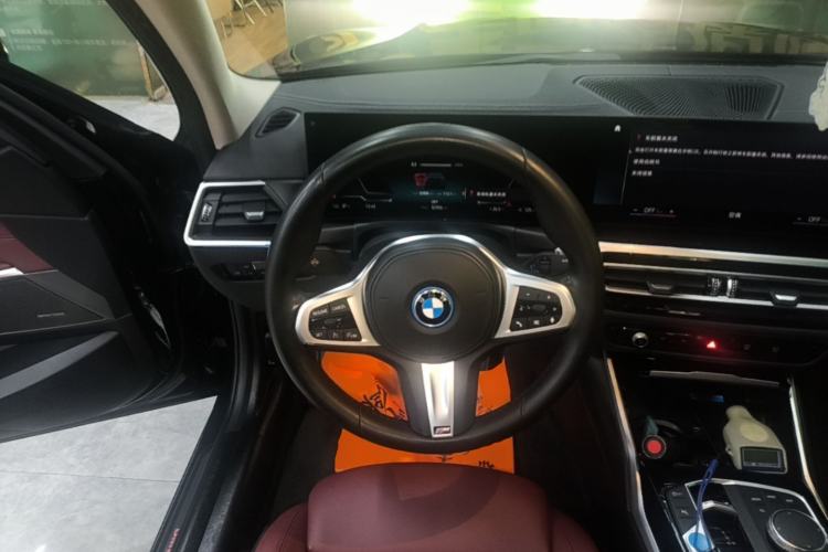 Used BMW i3 2022 eDrive 35 L Steering Wheel