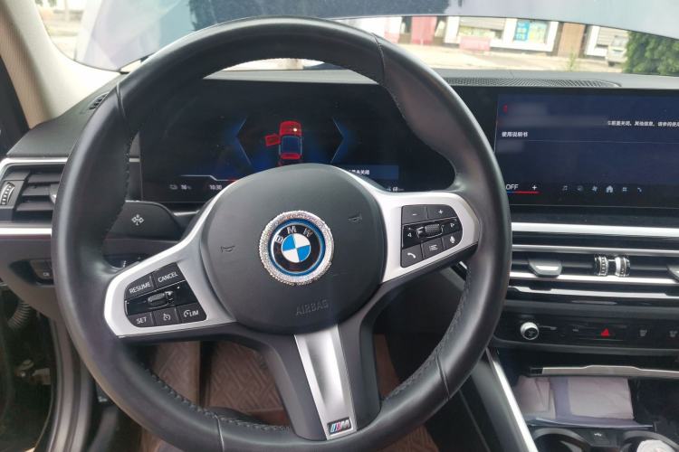 Used BMW i3 2022 eDrive 35 L Steering Wheel