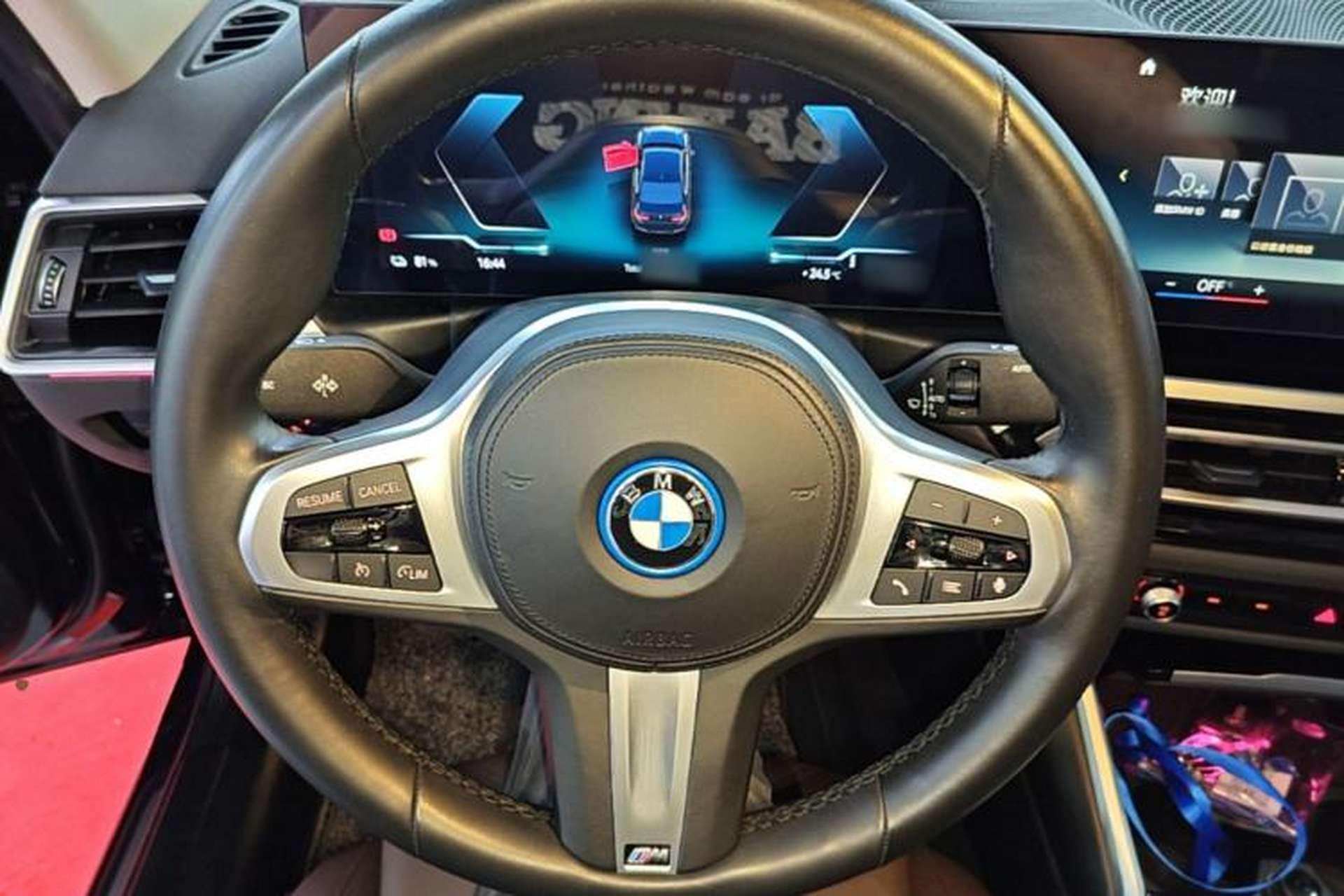 Used BMW i3 2022 eDrive 35 L Steering Wheel