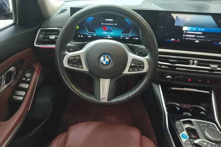 Used BMW i3 2022 eDrive 35 L Steering Wheel